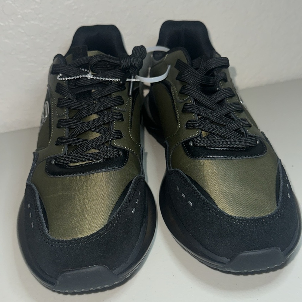 KARL LAGERFELD BERNE SPORTS NEW, size 13M, very comfy, last one! - Picture 2 of 6